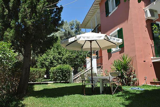 Villa Petros Нідрі Екстер'єр фото