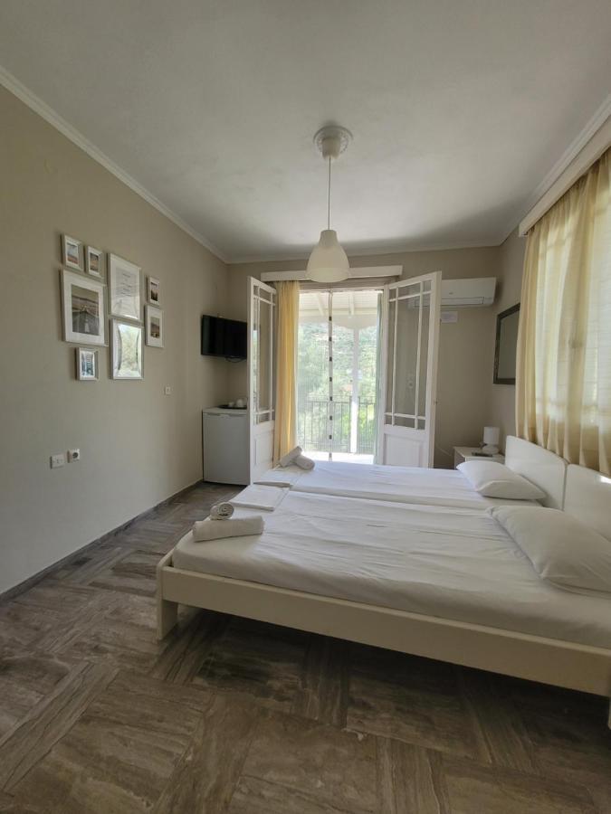 Villa Petros Нідрі Екстер'єр фото