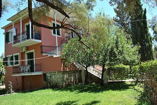 Villa Petros Нідрі Екстер'єр фото
